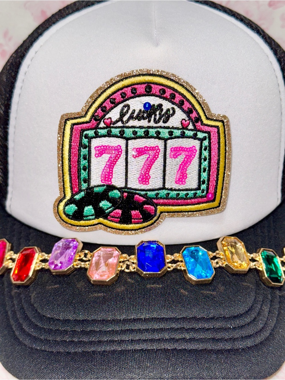 777 Lucky you! Look at that hat chain! Jackpot!!